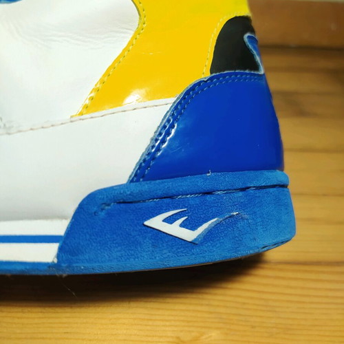 Everlast high-top boxing sneakers used, blue and yellow