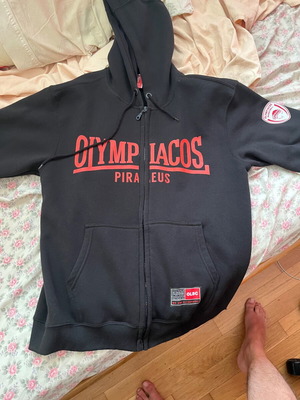 Olympiakos BC jacket like new, authentic