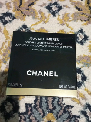 Chanel Jeux de Lumières eyeshadow and highlighter palette new