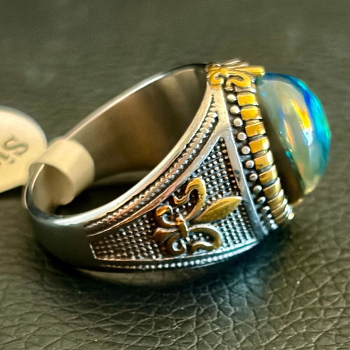 Chameleon Stone Gothic Ring new, stainless steel, green and gold