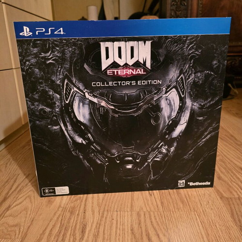 Doom Eternal Collector's Edition PS4 like new with wearable helmet