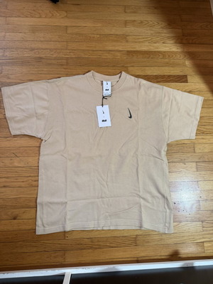 Nike X Billie Eilish tee new, beige, size M