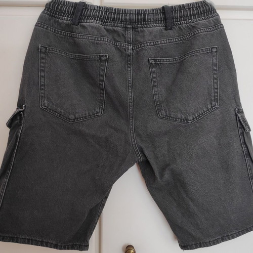 Denim cargo shorts XL black and grey like new
