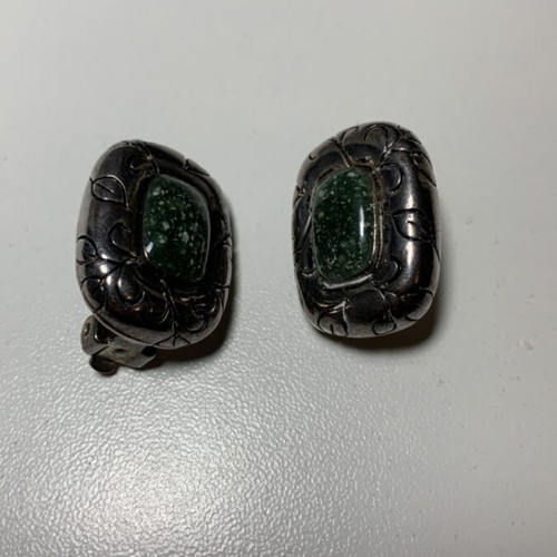 Vintage earrings with semi-precious stones used, nephrite natural stone, clip-on