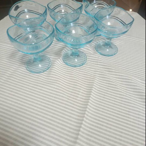 Blue glass ice cream cups like new