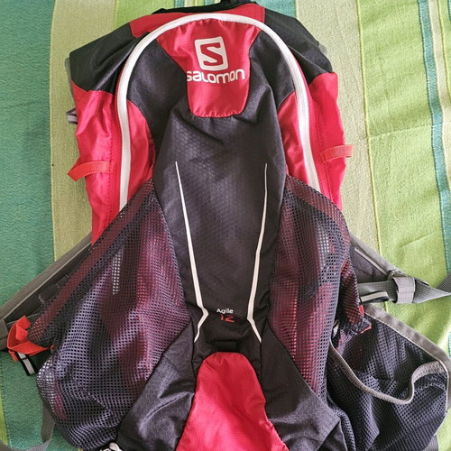 Salomon Agile 12 l running backpack used, compact and comfortable