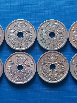 Denmark Lot of 8 1 Krone Coins 1992 to 2006 like new
