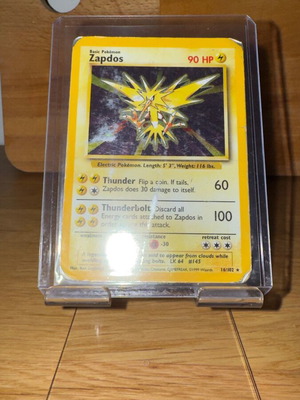 Pokemon Zapdos Base Set μεταχειρισμένο, poor κατάσταση
