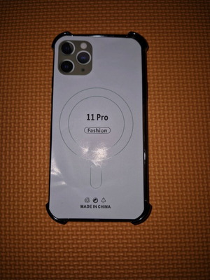 Калъф за iPhone 11 Pro черен и прозрачен нов