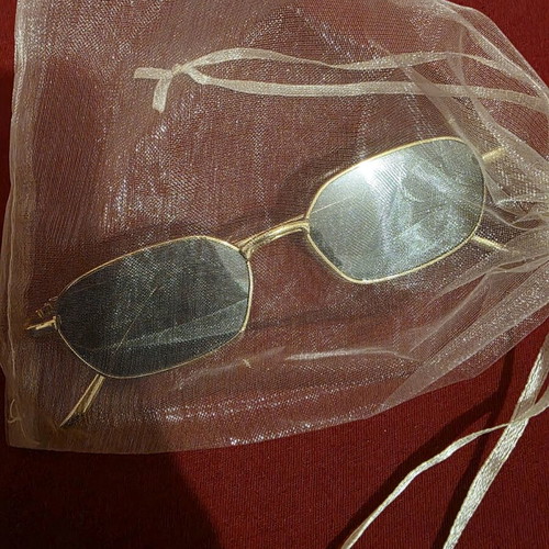 Sunglasses like new, gold with mirrored lenses