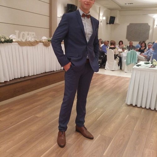 Men's suit set like new, blue, size L, Italian origin