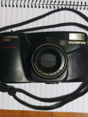 Olympus Superzoom 800 φωτογραφική μηχανή σαν καινούργιο, φακός 38-80mm