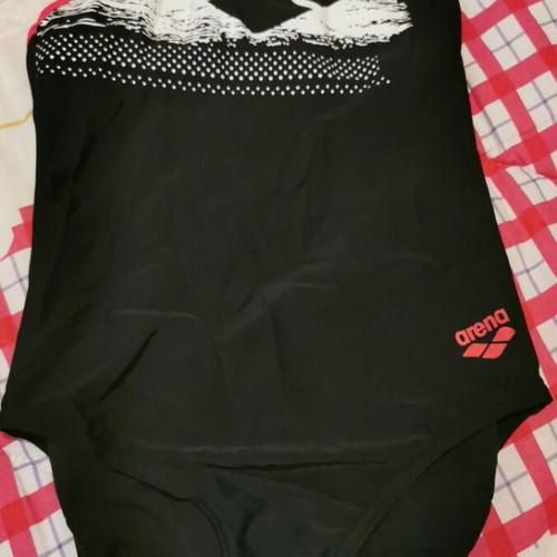 Arena swimsuit 10-11 years like new, black and pink
