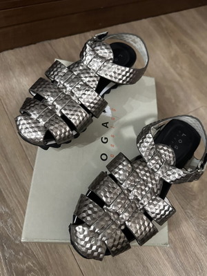 Logan leather shoes size 38, grey
