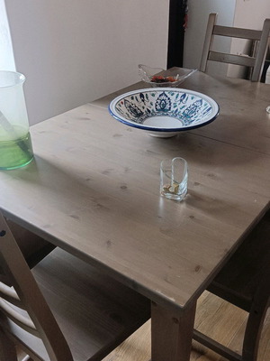 IKEA dining table like new with extension feature