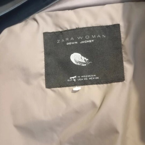 Zara down jacket like new, grey