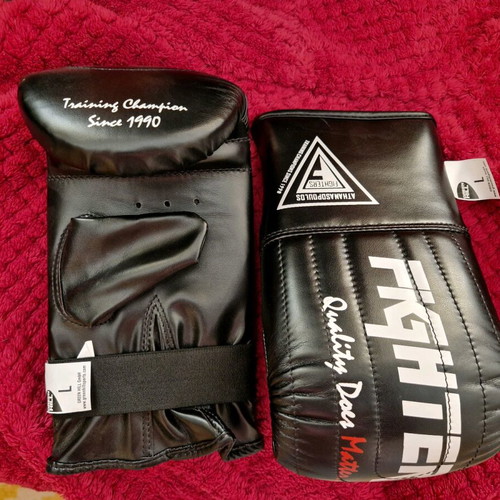 Fighters box gloves and mouthguard new