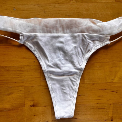 Luna white string underwear new, small
