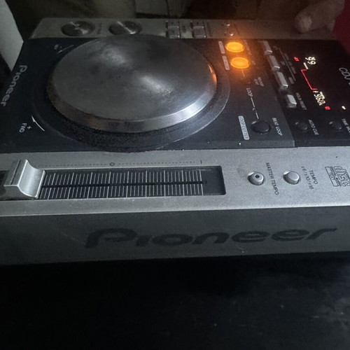 CDJ 200 Pioneer DJ equipment new