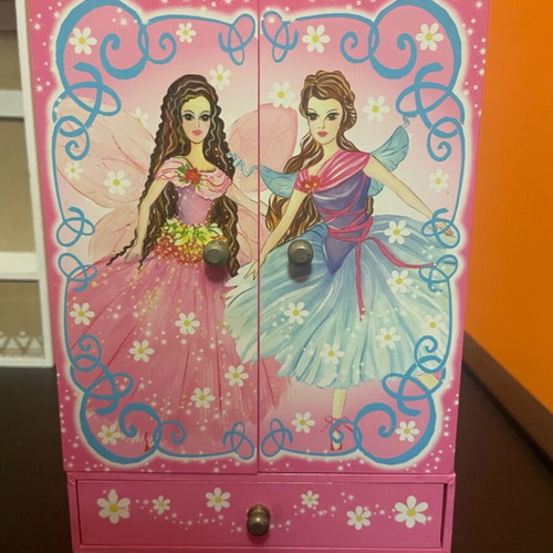 Musical Jewelry Box Princess like new