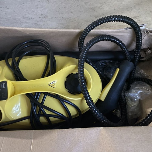 Kärcher SC 3 EasyFix steam cleaner like new