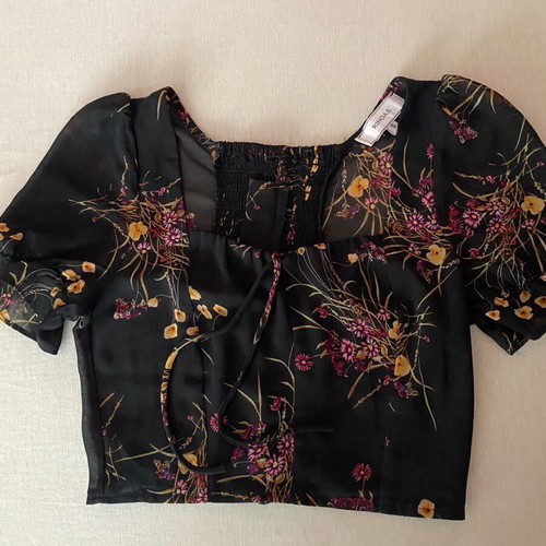 Crop Top summer floral pattern RIHOAS like new