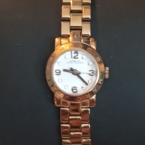 Marc Jacobs Mini Amy ladies watch used, white dial stainless steel rose gold bronze tone MBM 3227