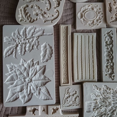 Silicone mold set like new for crafts and decoration