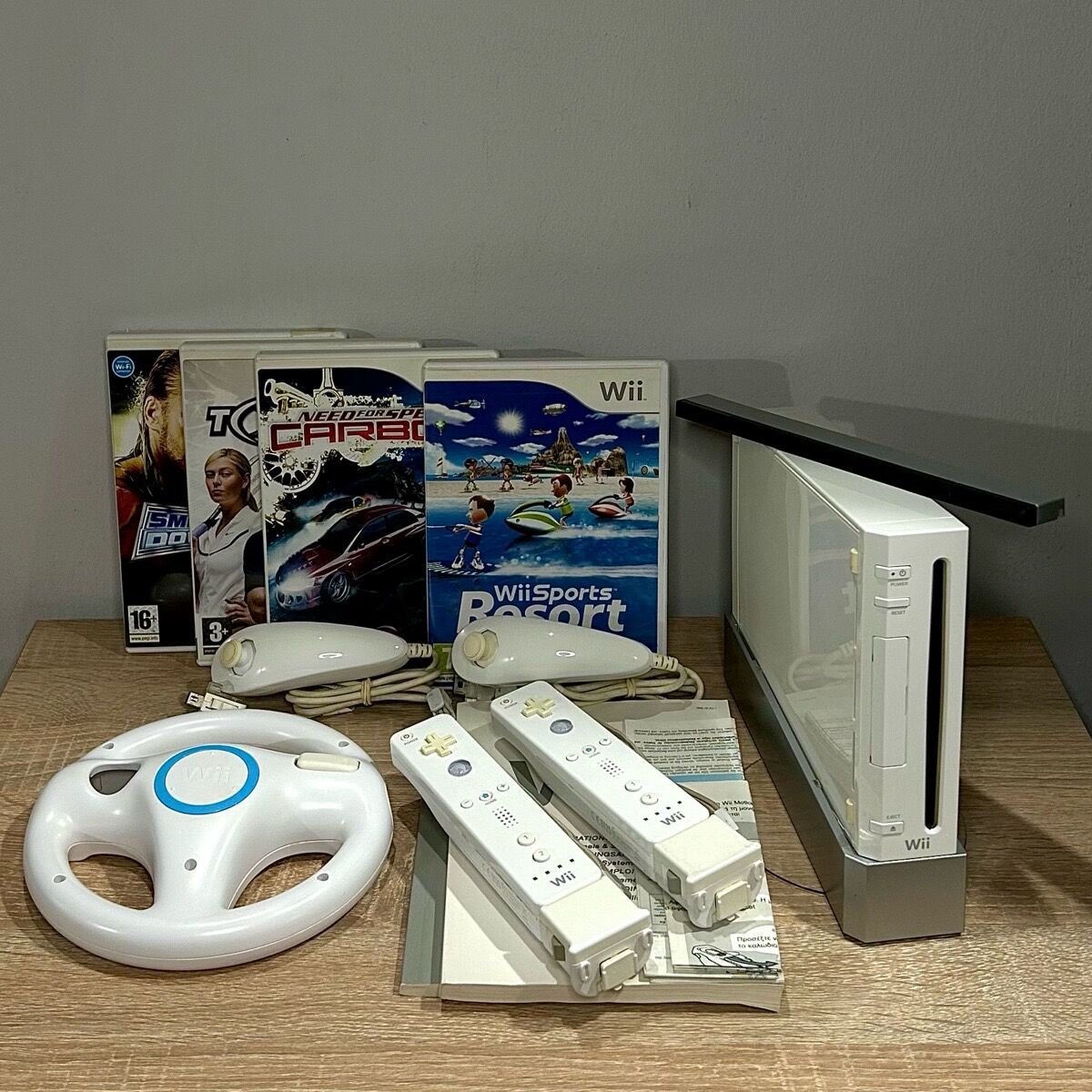 Nintendo Wii RVL-001 used bundle with 2… - € 159,00 - Vendora.cy