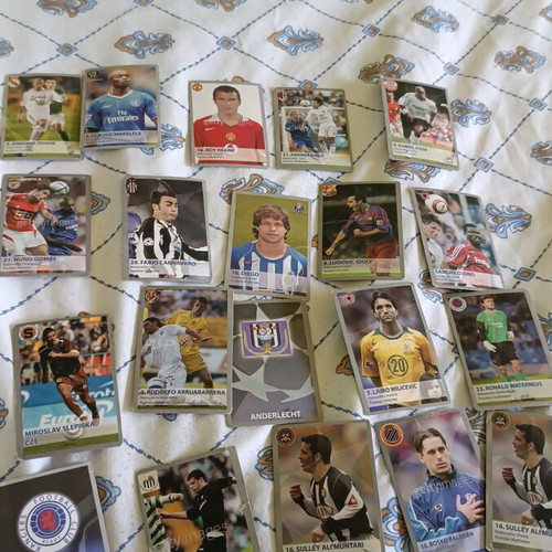 Football player cards and stickers like new
