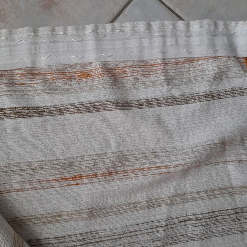 Curtains for window set of 2 like new, thin chenille fabric