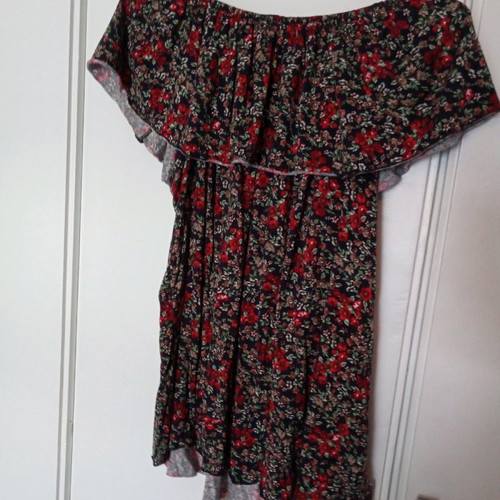 Garantie floral blouse no 3 with ruffles and elasticity