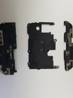 Samsung A20e covers like new
