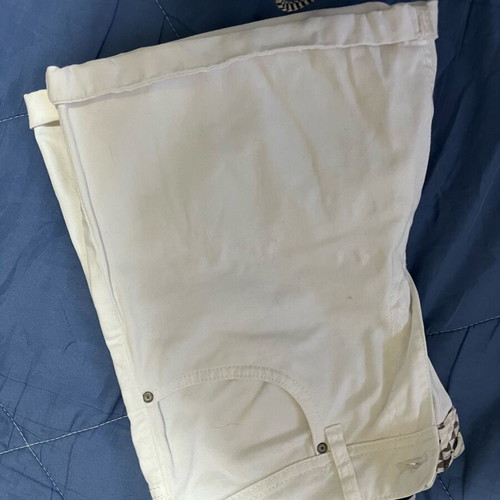White denim shorts like new, size large