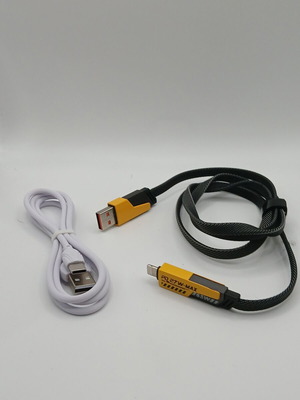 Usb cable charger set of 2 like new