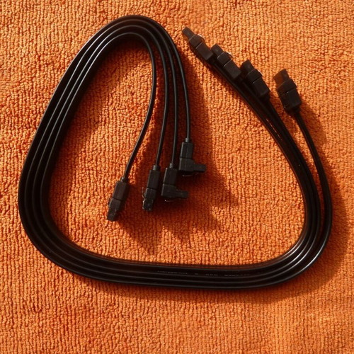 Asus motherboard and power cables set new