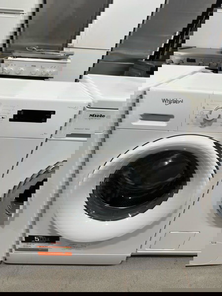 Πλυντήριο ρούχων Whirlpool 6 kg
