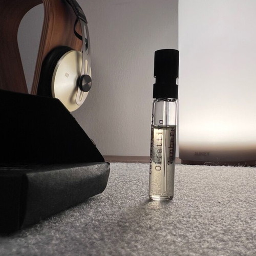 Vanhera Laboratorio Olfattivo perfume sample like new