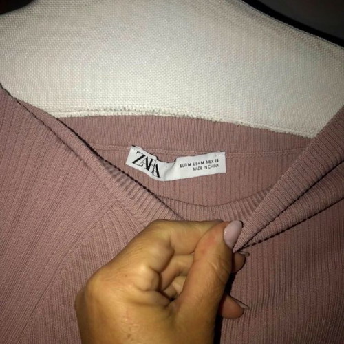 Zara set new, elastic fabric size M-L