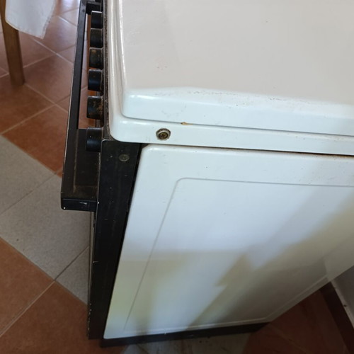 Electric stove