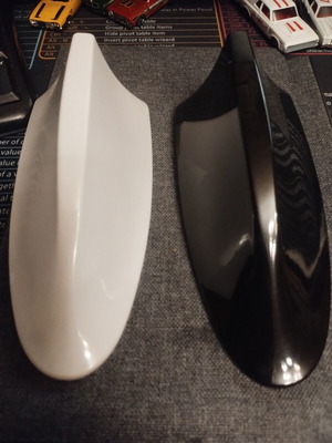 Universal Shark Fin Car Antenna Cover new with AM/FM cable