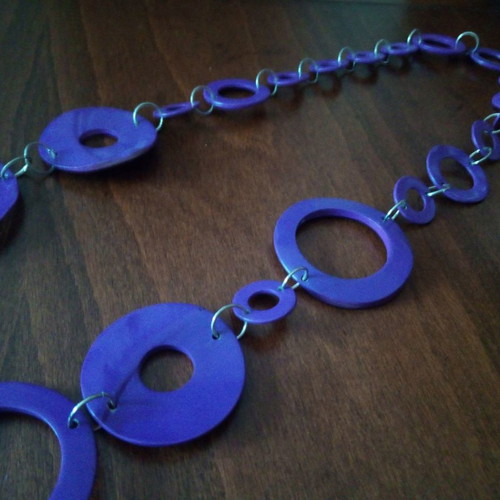 Metal necklace 90s with purple enamel used, length 50 cm
