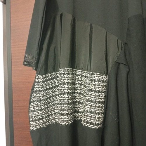 Pepper fashion φόρεμα σαν καινούργιο, μαύρο με λεπτομέρειες tweed και παγιέτα