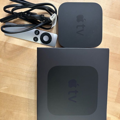 Apple TV 3rd Generation 32 GB used
