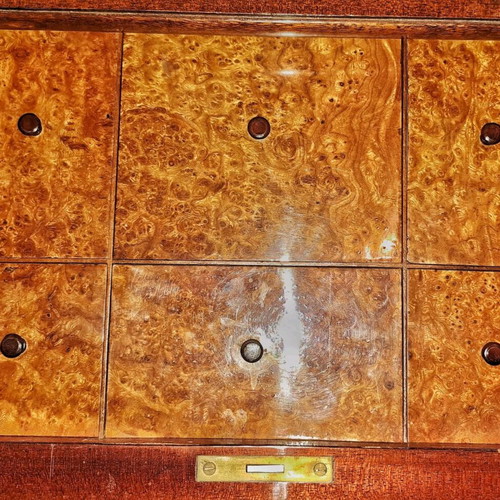 Jewelry box table American origin like new, mahogany wood