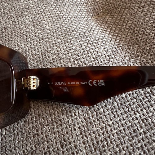 Loewe Anagram LW40101I sunglasses like new, women's tortoiseshell brown