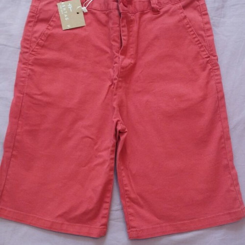 Hashtag boys' clothing set with white shirt 8Y and red shorts 10Y