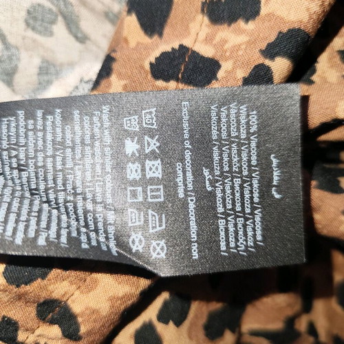 JJXX women's shirt with animal print, like new, XS
