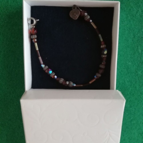 Boho bracelet with honey agate semiprecious stones and blue iridescence new