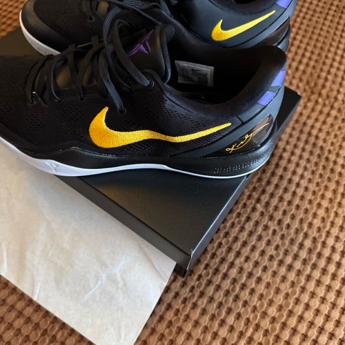 Nike Kobe VIII Protro Lakers Away athletic shoes new, size 44.5, black